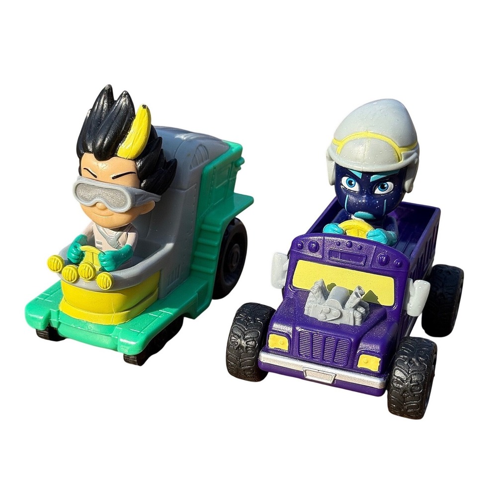 PJ‎ Masks Just Play Romeo Lab Night Ninja Bus Toy Vehicle Set Villains Wheelies